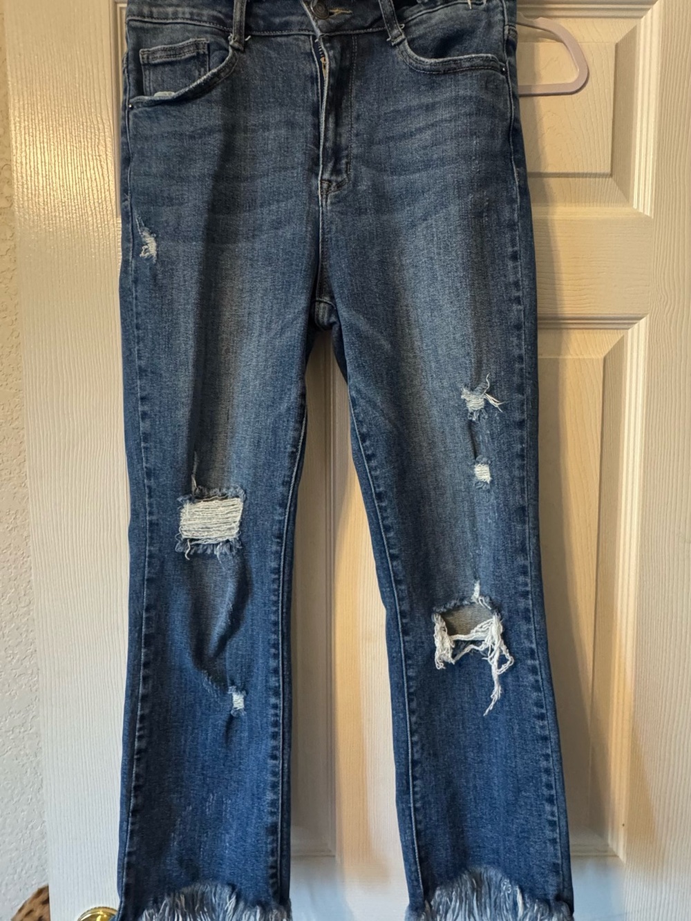Risen Straight Leg Distressed Cropped Jeans